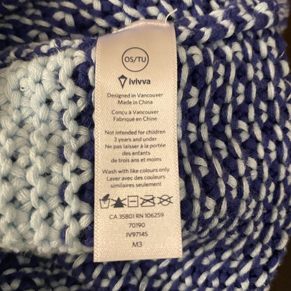 Ivivva girls knitted hat. - Picture 2 of 3